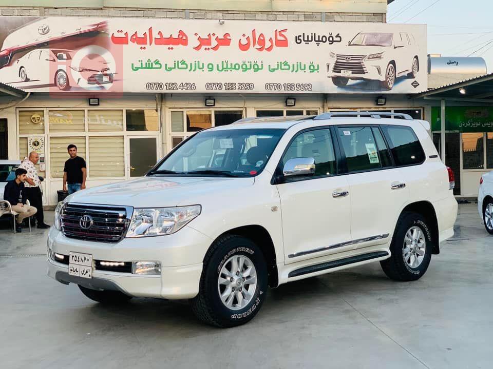 تويوتا لاندكروزر